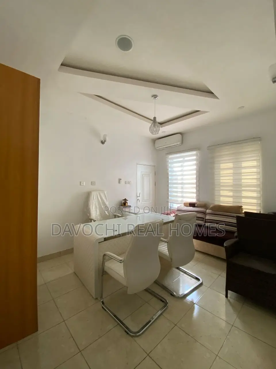 4bdrm Duplex in Chevron Toll Gate for rent