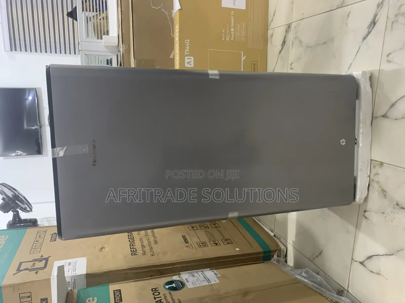 Silver Single Door Refrigerator: Hisense Rr20s