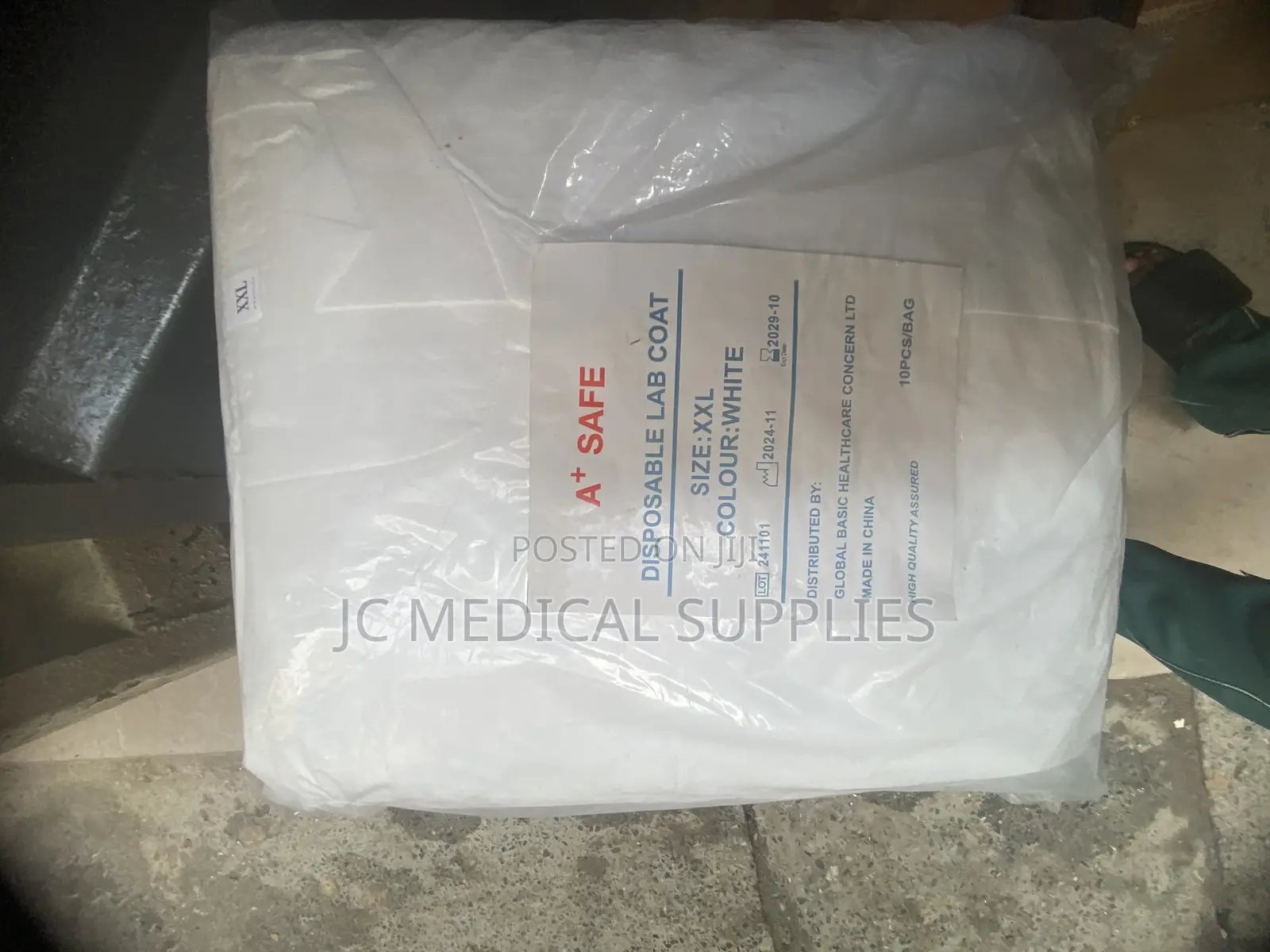 Disposable Lab Coat