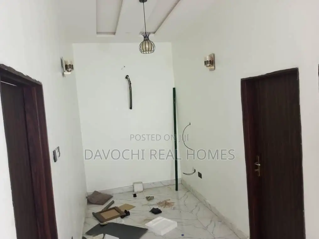 4bdrm Duplex in Orchid Road., Lekki Phase 2 for rent