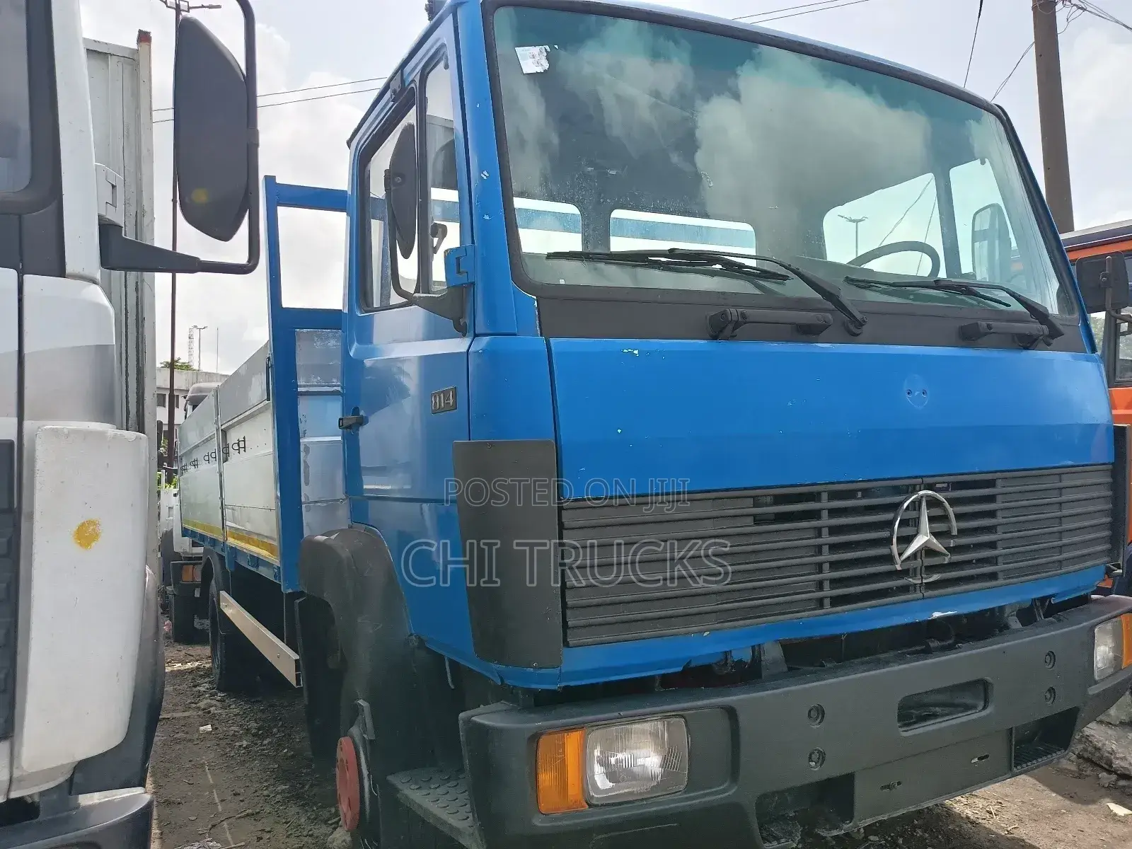 Mercedes Benz 814 German Truck 6 Cylinder Engine