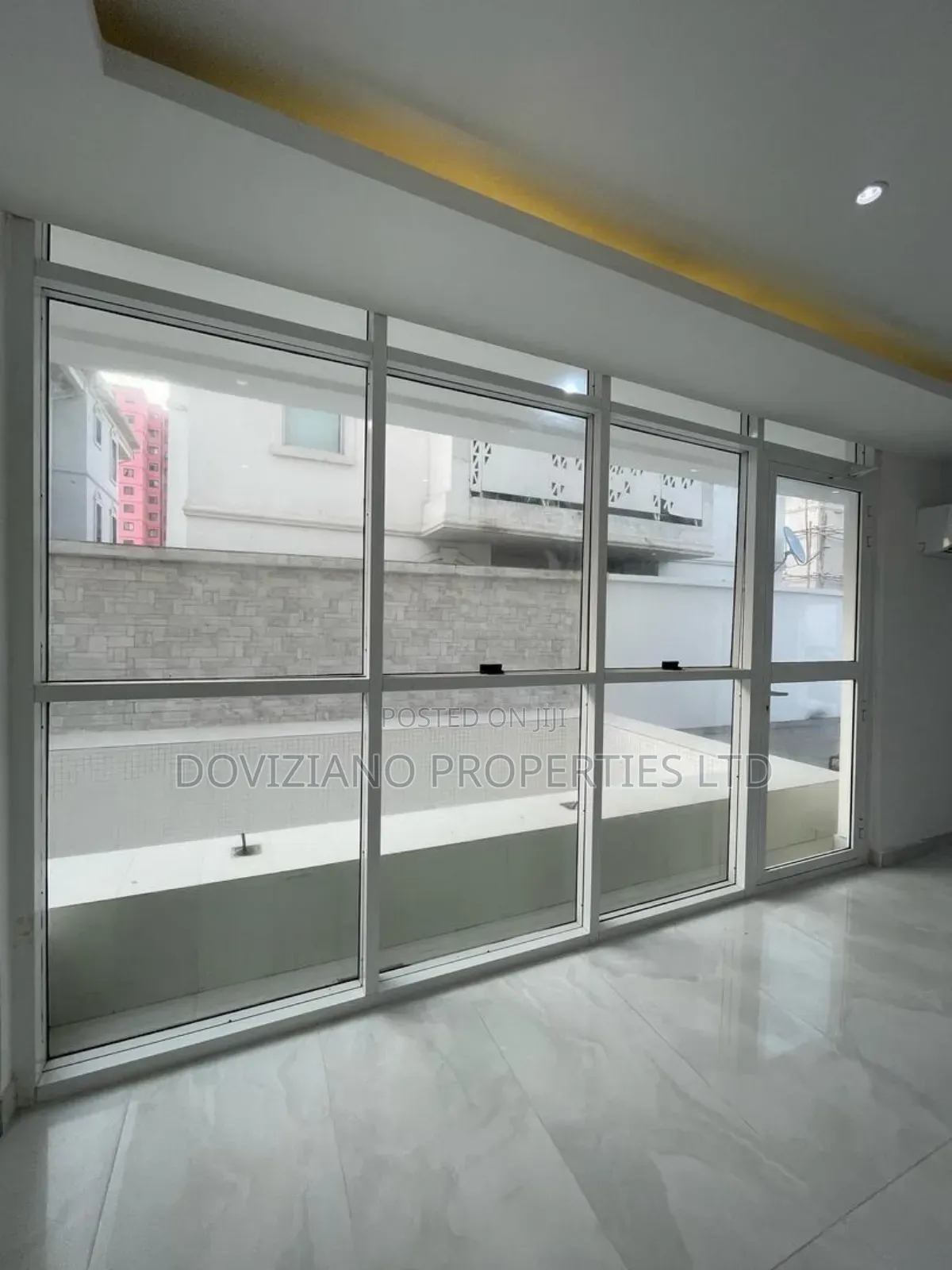 Furnished 4bdrm Duplex in Banana Island for sale