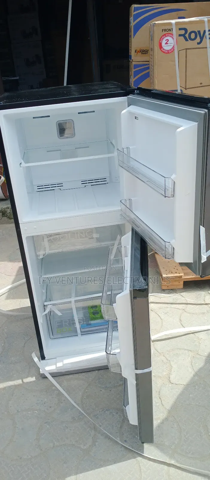 179 Liters Midea Inverter Fridge and Freezer, Black Color