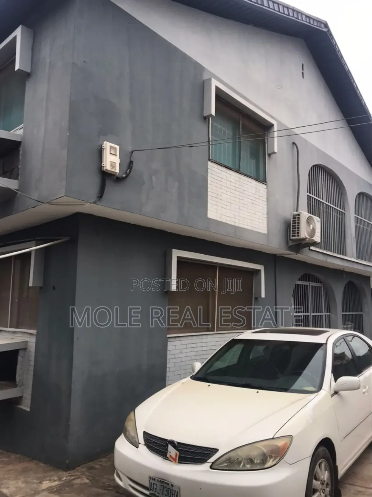 3bdrm Block of Flats in Ogba Ikeja for sale