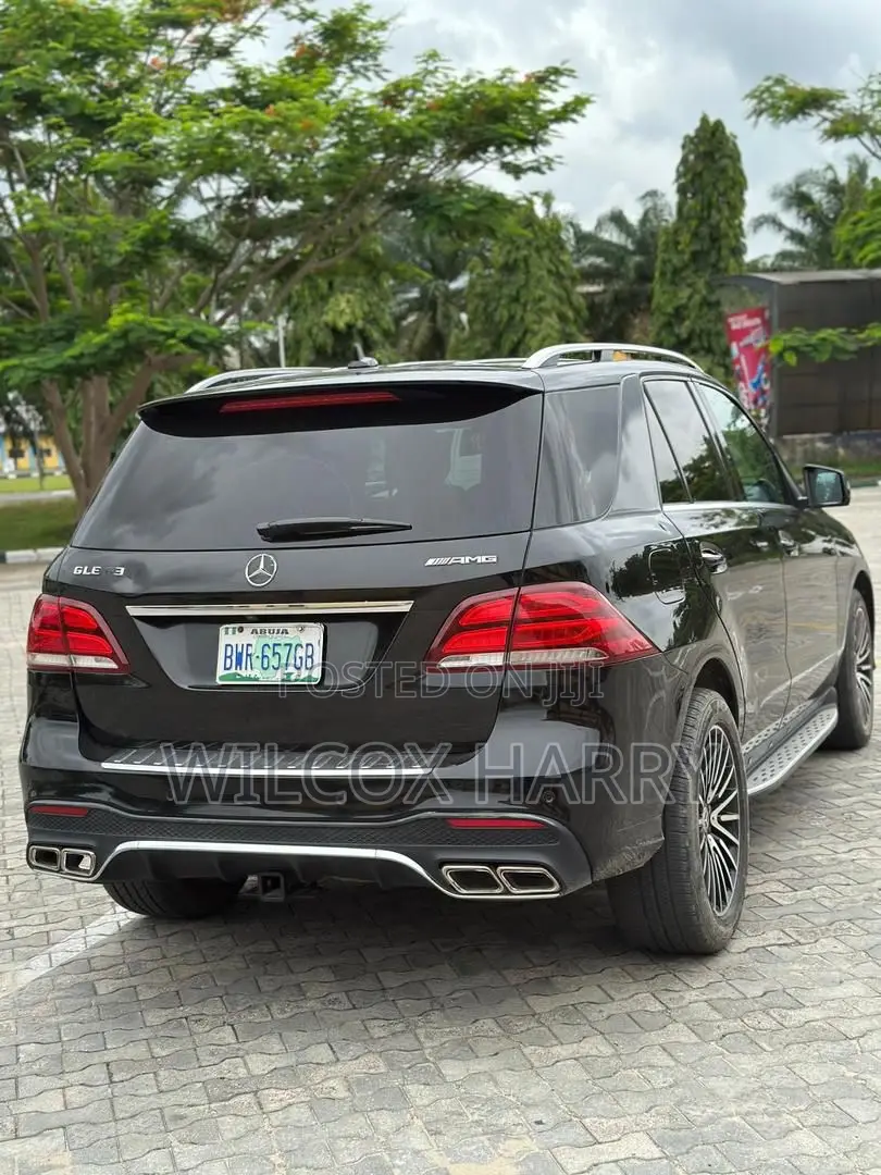 Mercedes-Benz GLE-Class 2016 Black