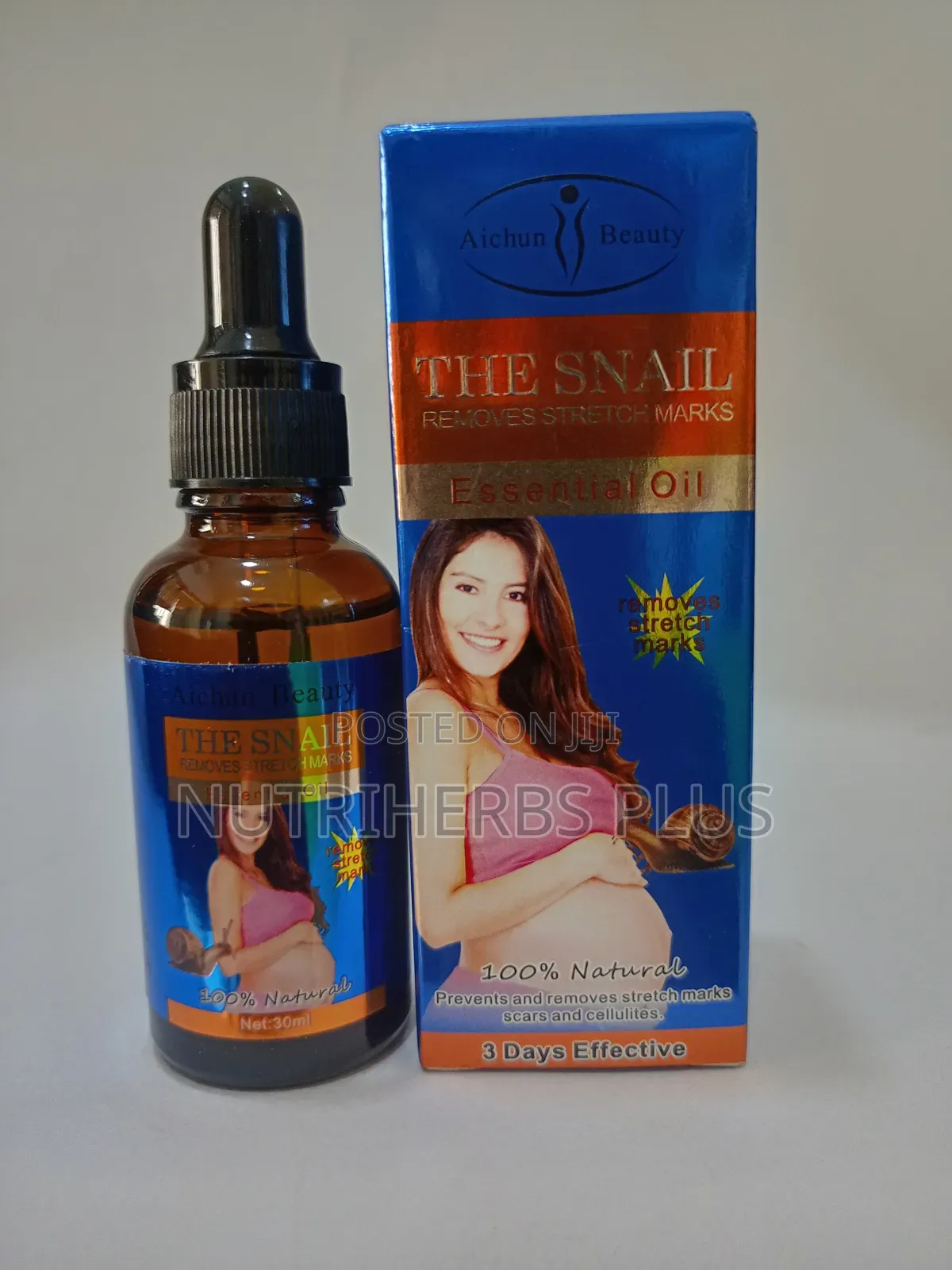 The Snail Essential Oil Removes Stretch Marks