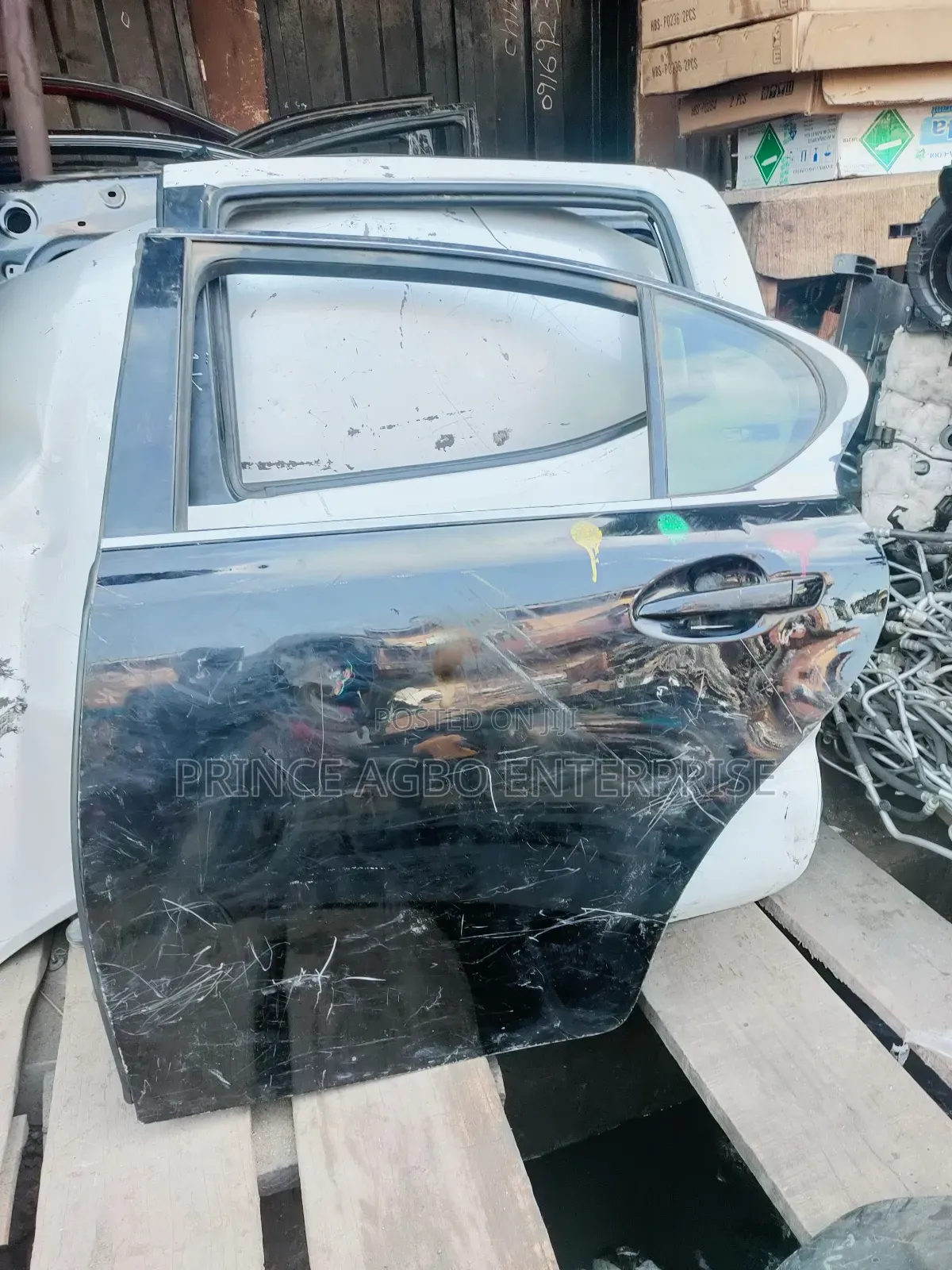 Door Gs 350 2015 Model