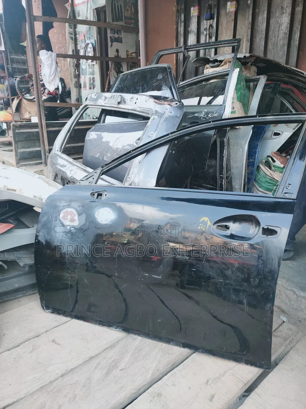 Door Gs 350 2015 Model