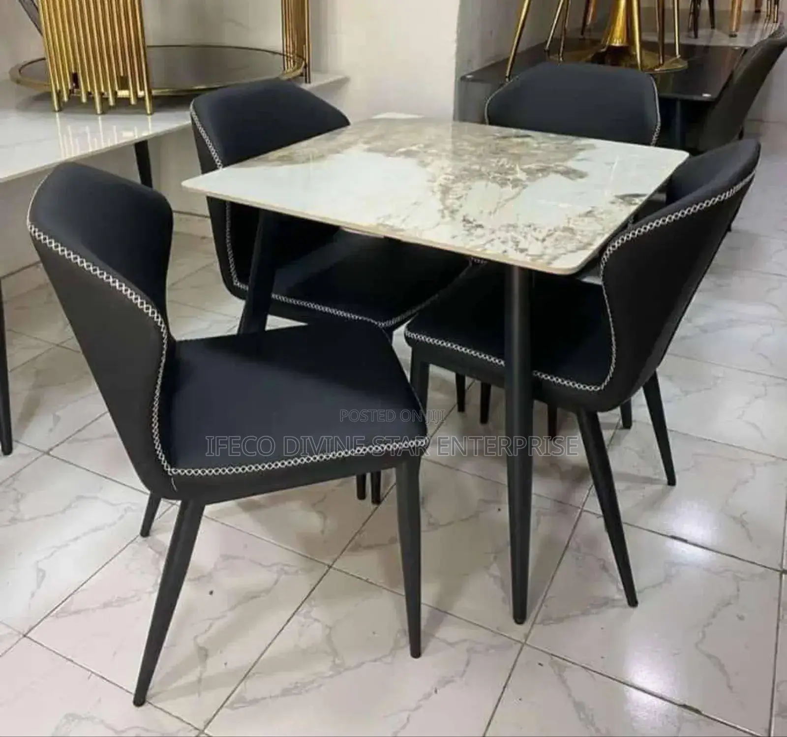 Classic Dining Set