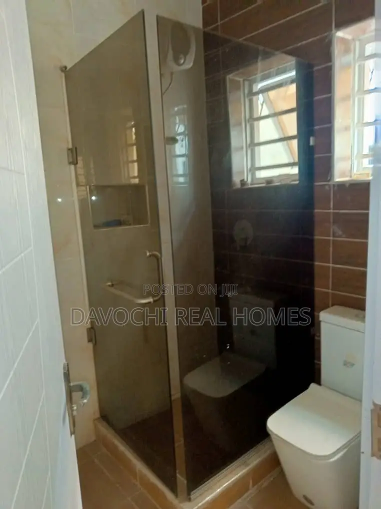 4bdrm Duplex in Lekki Conservative, Chevron for rent