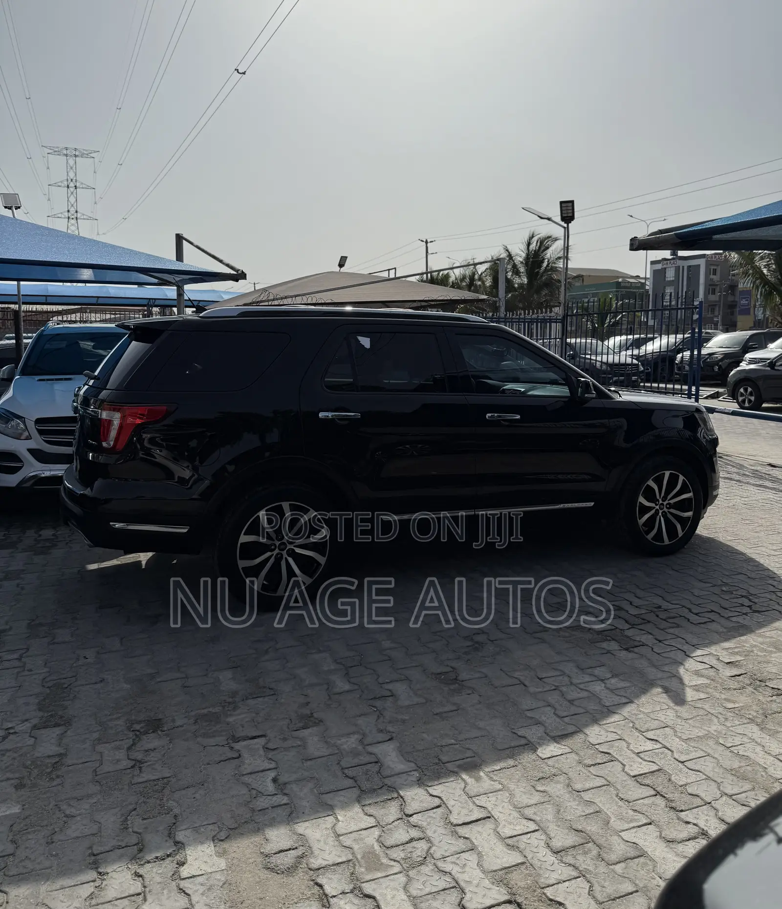 Ford Explorer Limited AWD 2018 Black