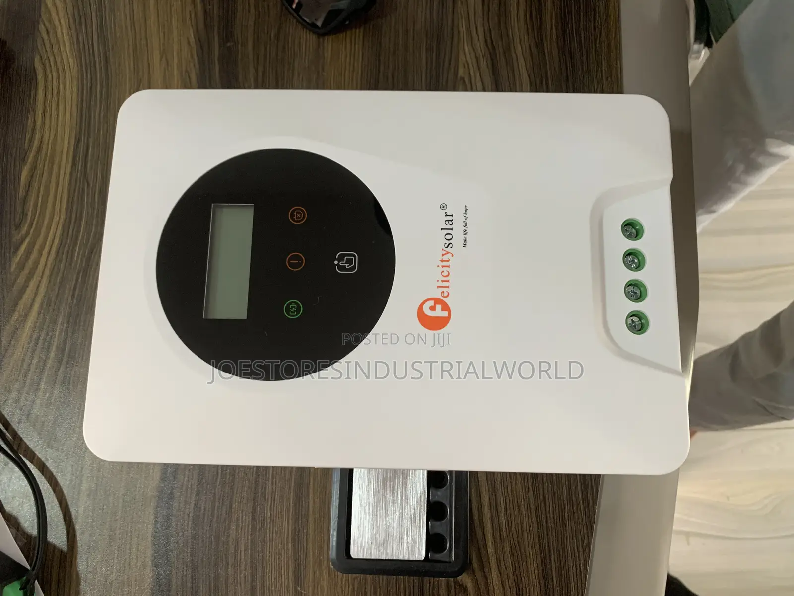 Felicity 45a MPPT Charge Controller