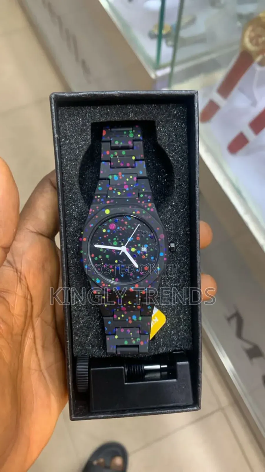 Spotted Valenzo
Wristwatch