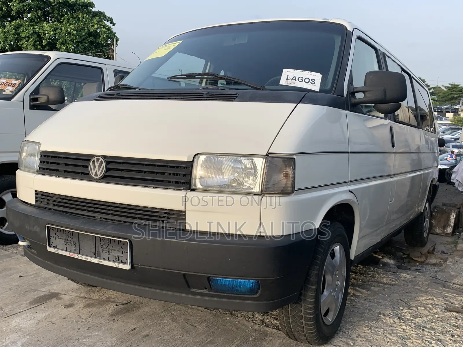 Volkswagen Transporter 2002 White