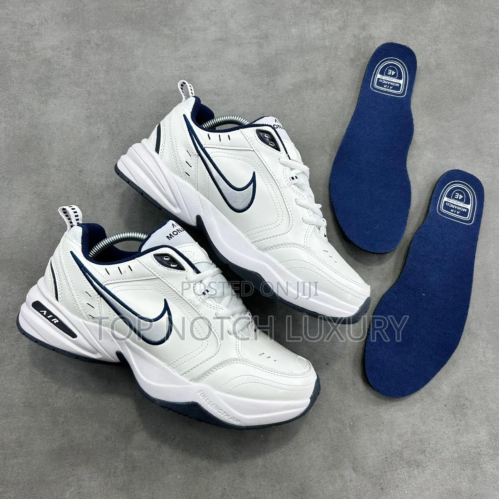 New Nike Air Monarch Iv Cross Trainer SNKS Unisex