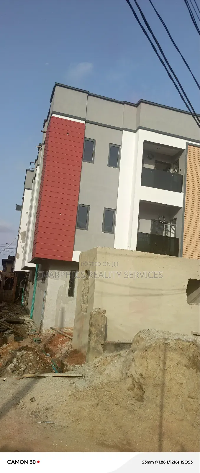 Mini Flat in Mende for sale