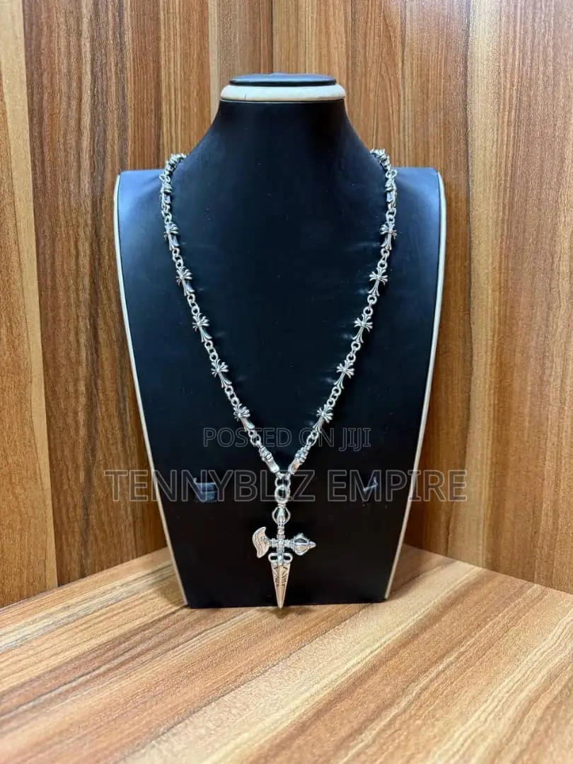 Genuine Quality Simple Necklace