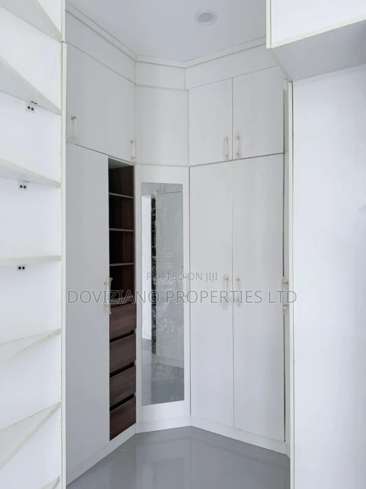 4bdrm Duplex in Ahmadu Bello Way for rent