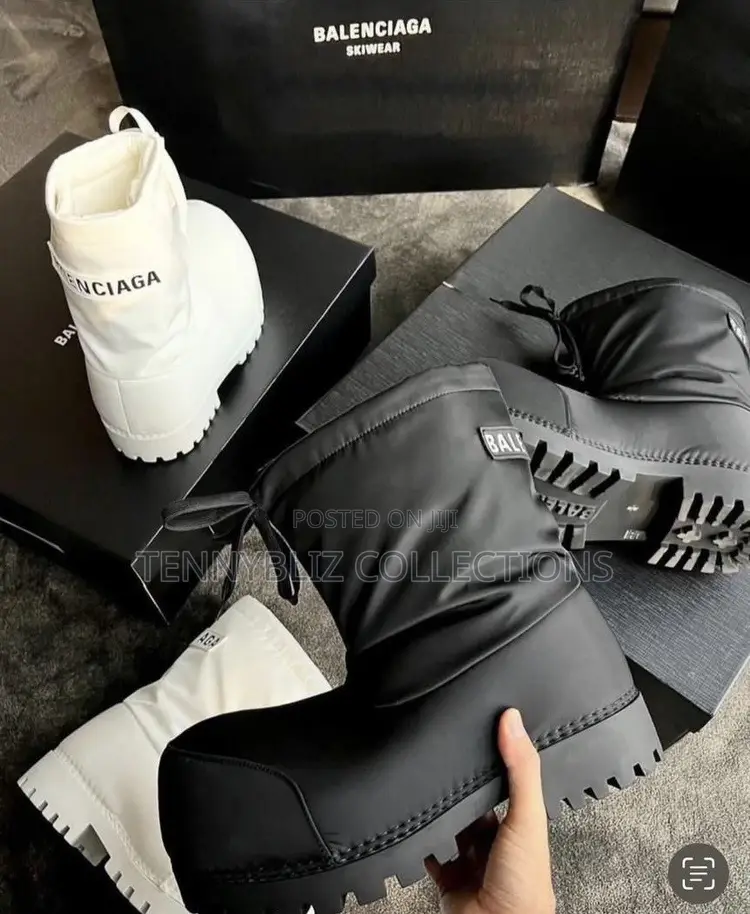 Most Wanted Latest Luxury Quality Balenciaga Boots