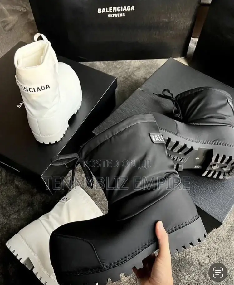 Most Wanted Latest Luxury Quality Balenciaga Boots