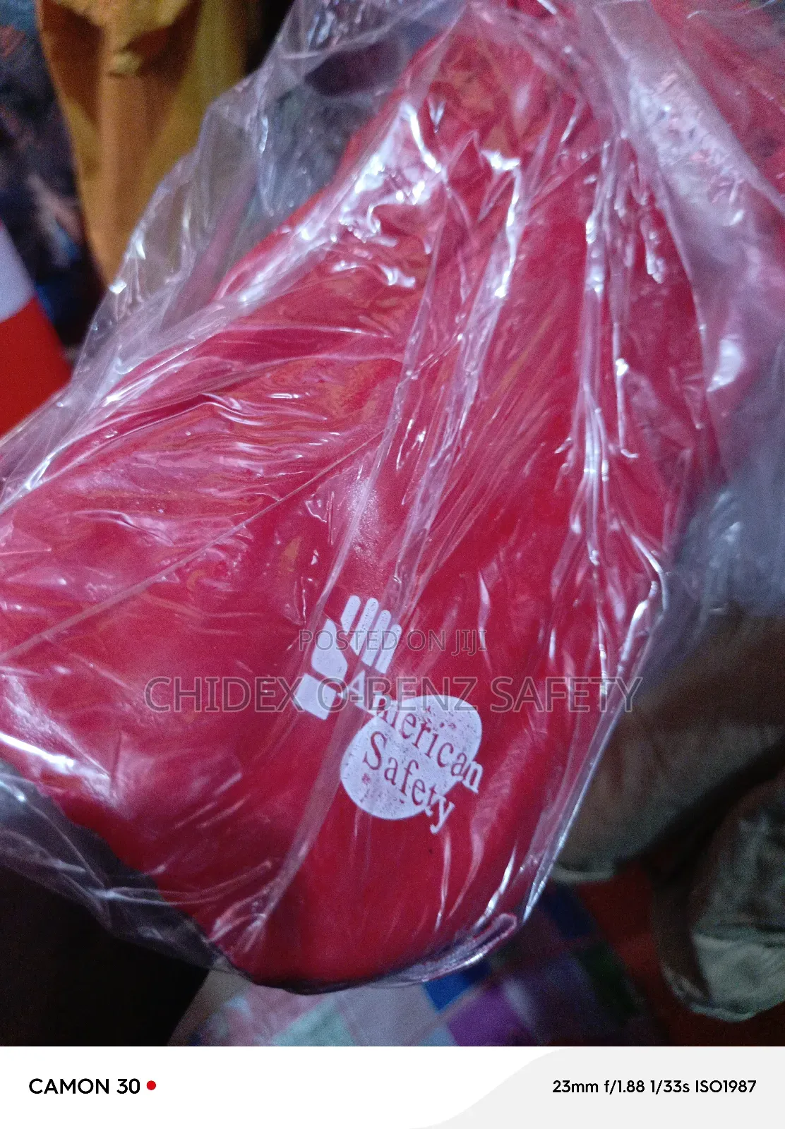 Electric Insulated Hand Glove
