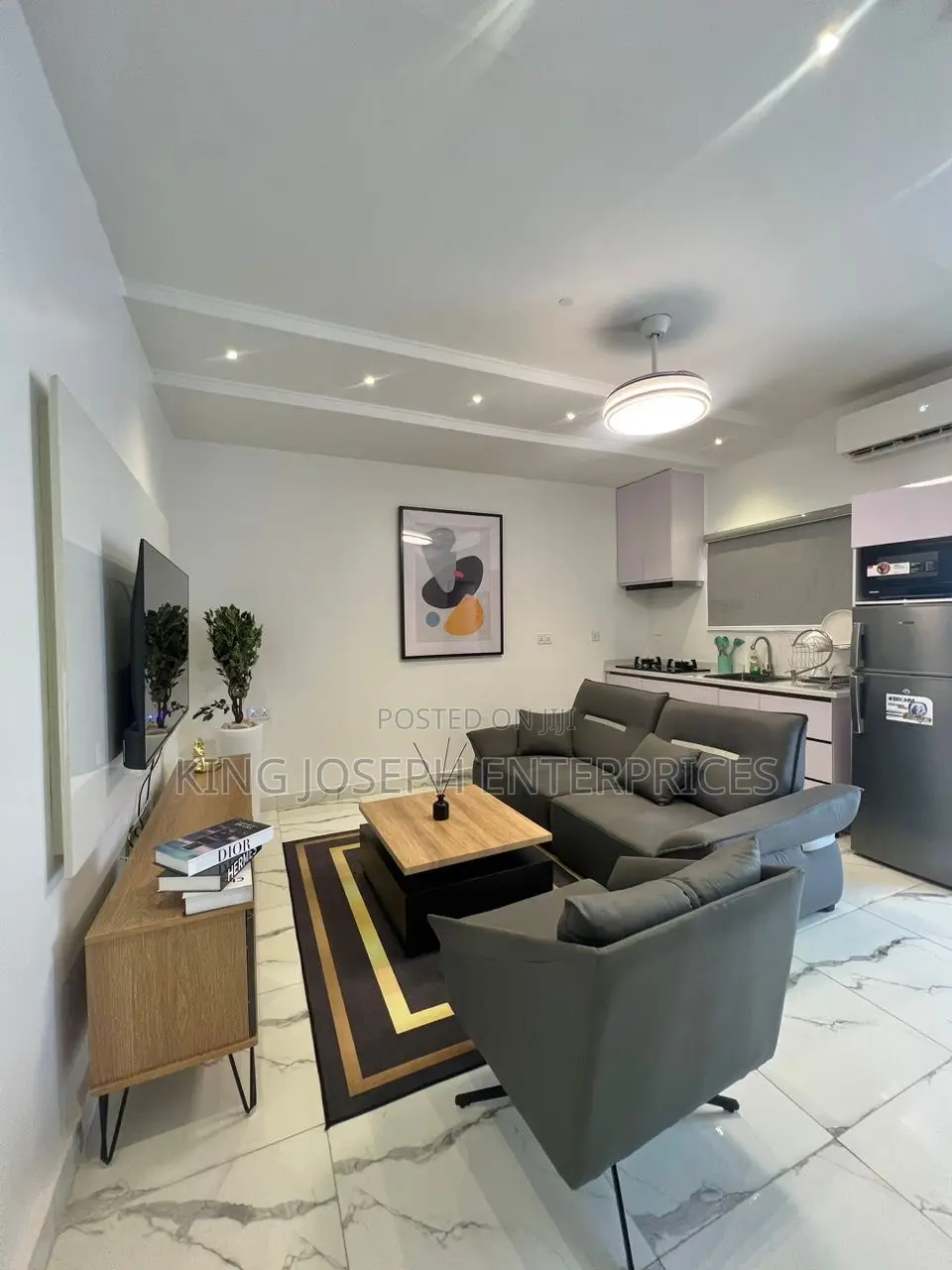 Luxury 1bedroom Katampe