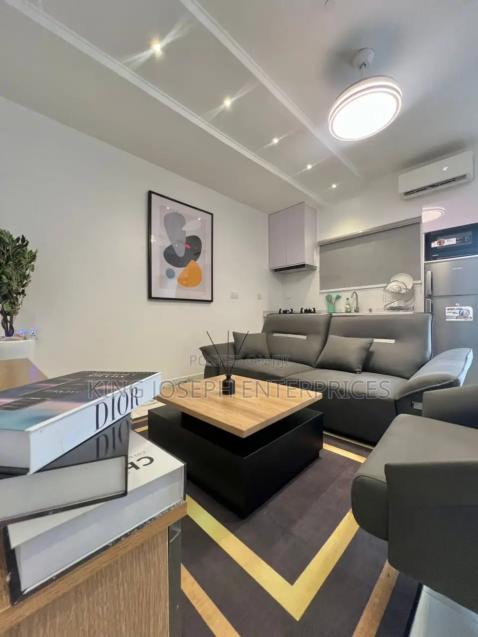 Luxury 1bedroom Katampe