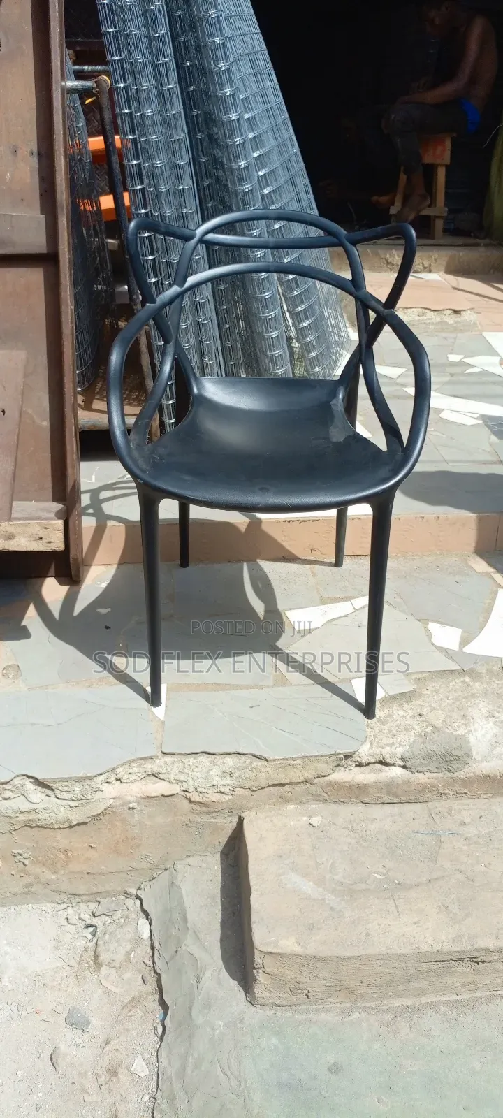 Black Luxurious Plastic Chair for Executive