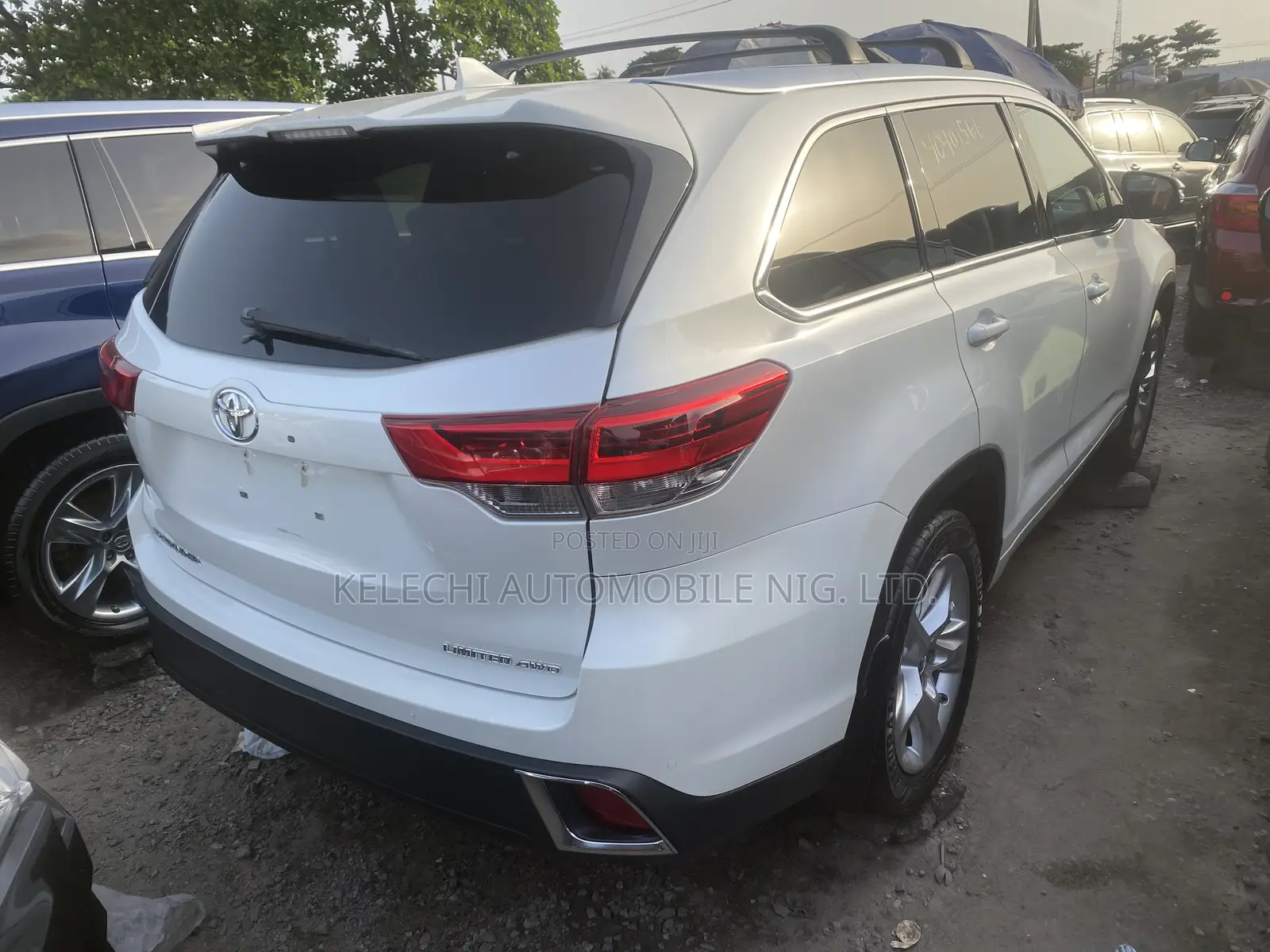 Toyota Highlander Limited 4x2 V6 (3.5L 6cyl 8A) 2018 White