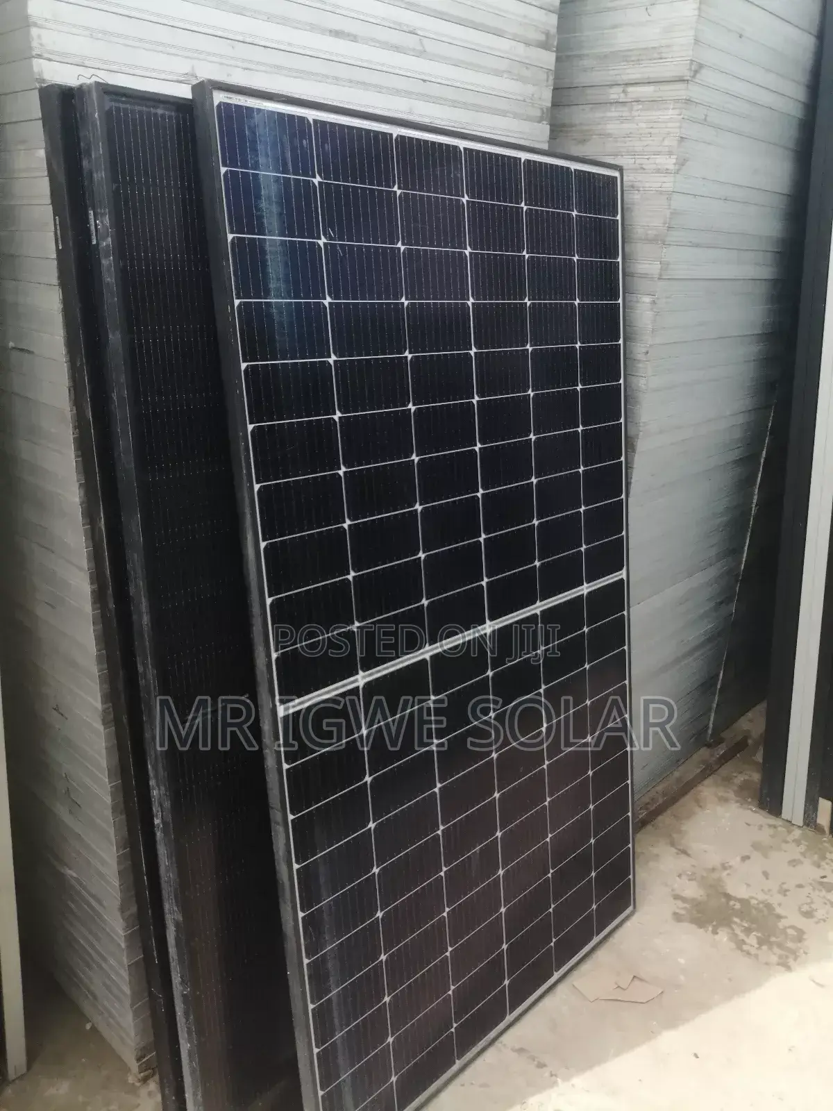 Jinko 600watts Panel