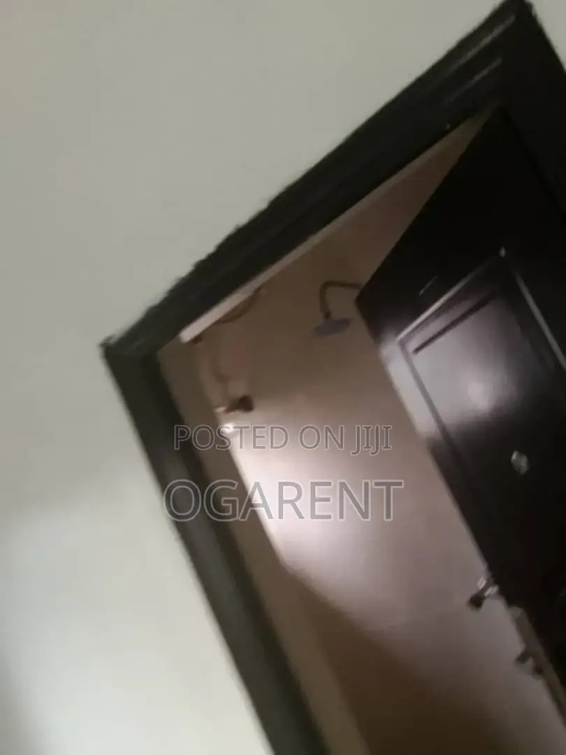2bdrm Apartment in Off First Ugbor, Benin City for rent
