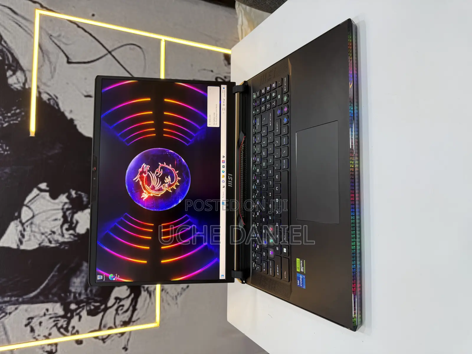 Laptop MSI Raider GE78 32GB Intel Core I7 SSD 1T