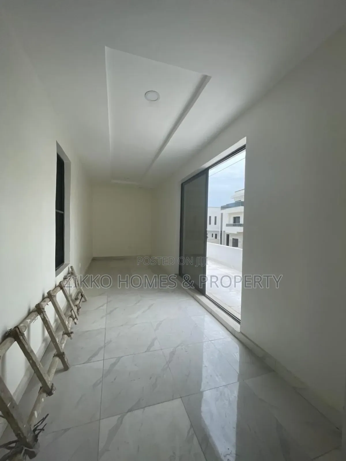 4bdrm Duplex in Harris Drive, Lekki for sale