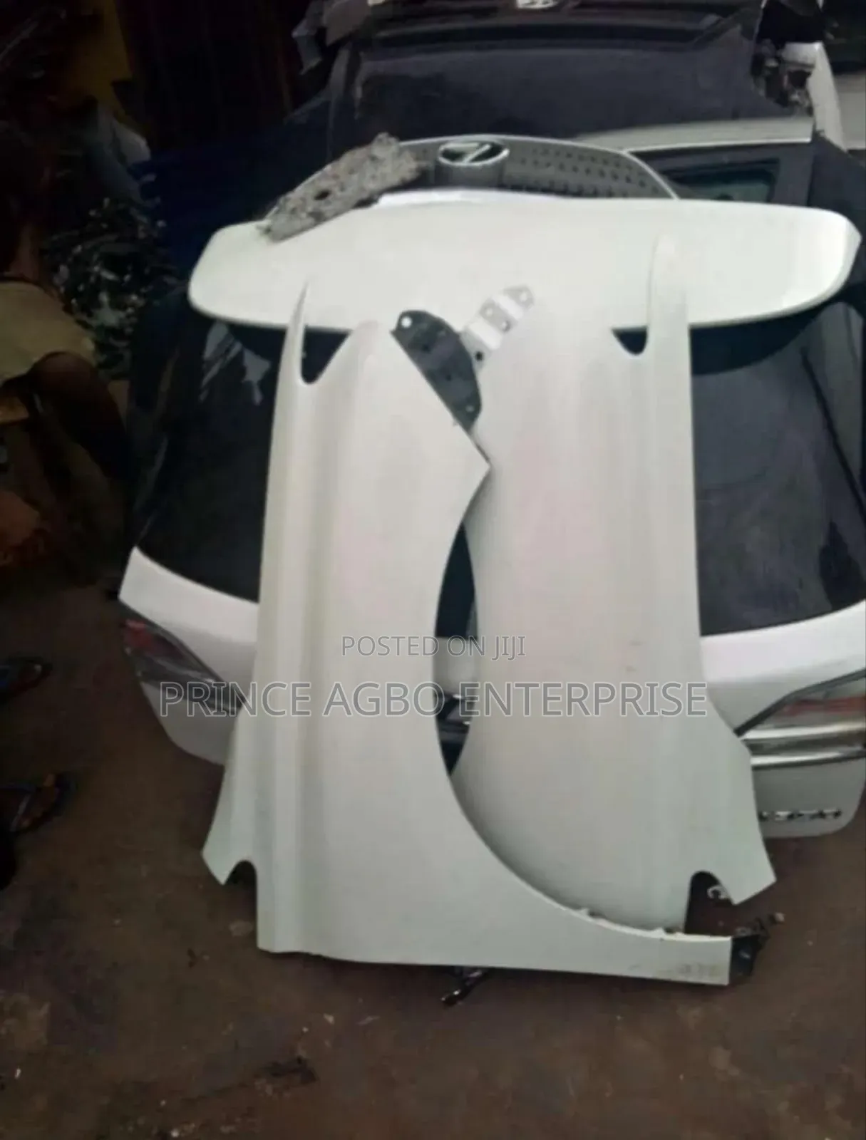 Rx 350 2013 Fender And Boot