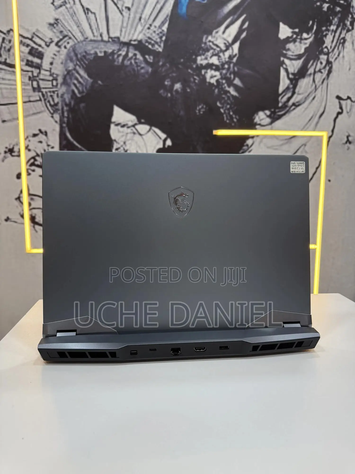 Laptop MSI GE66 Raider 10SGS 32GB Intel Core I7 SSD 1.5T