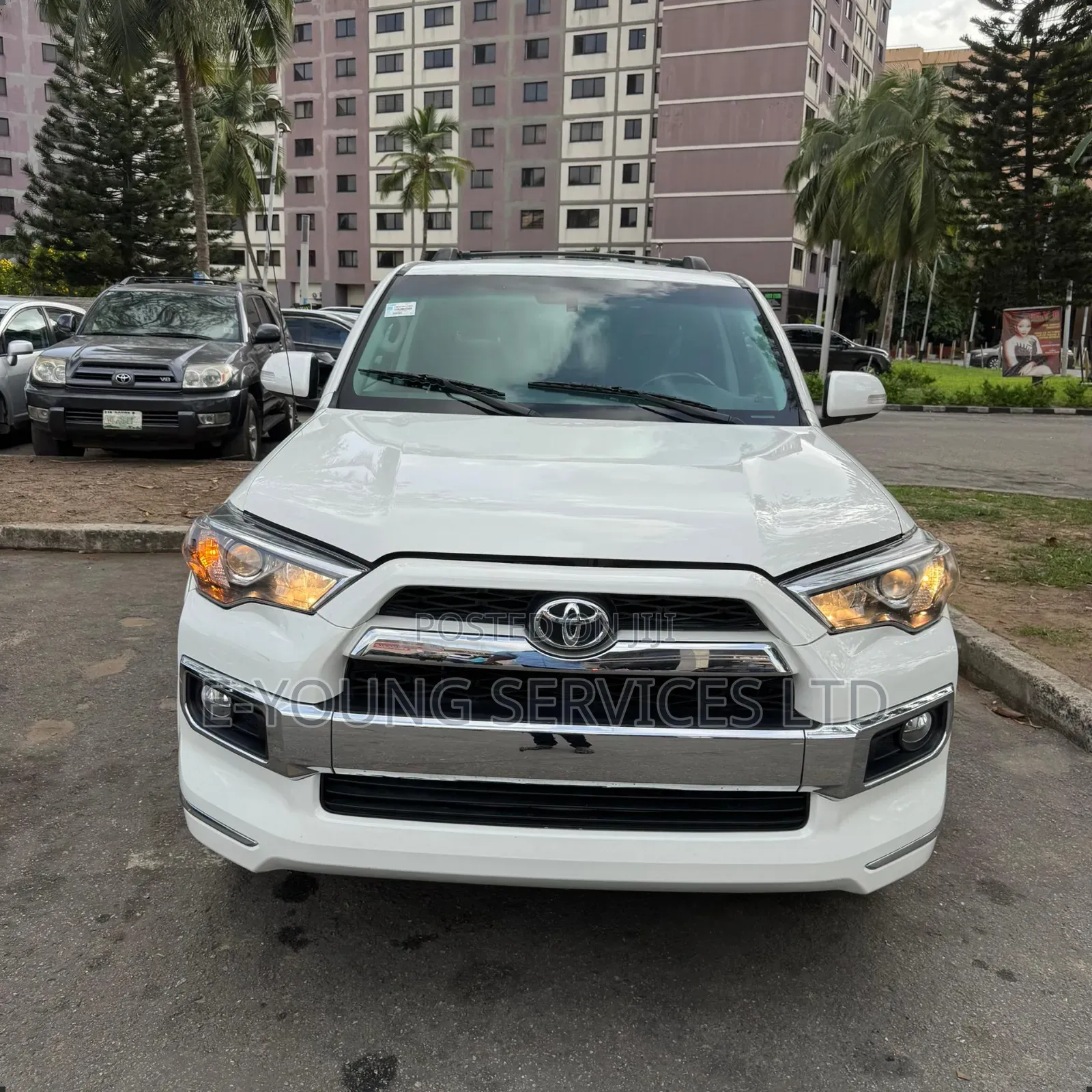 Toyota 4-Runner 2010 White