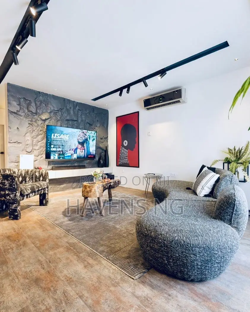 Modern 2-bedroom Apartment With Top-notch Amenities