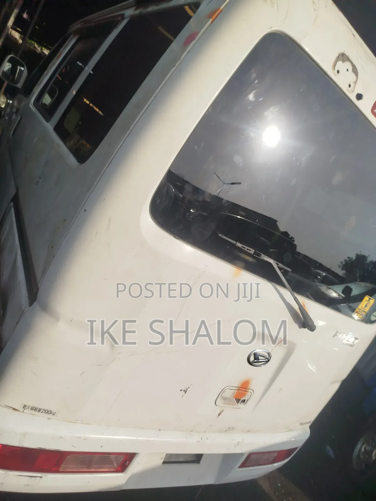 Daihatsu Hijet 2010 White
