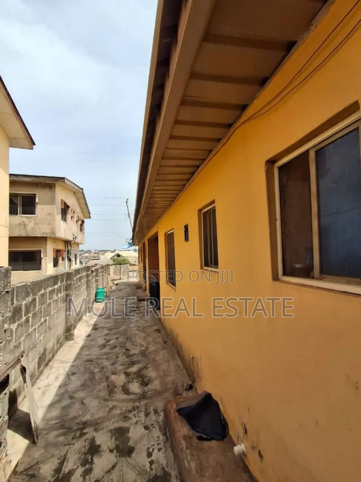 2bdrm Block of Flats in Meiron, Meiran for sale