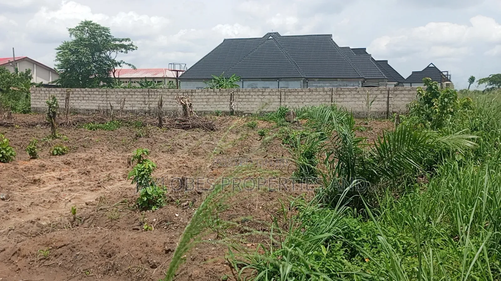 For Sale: 4 Plots at Hospital Estate, Off Eneka Road, PHC