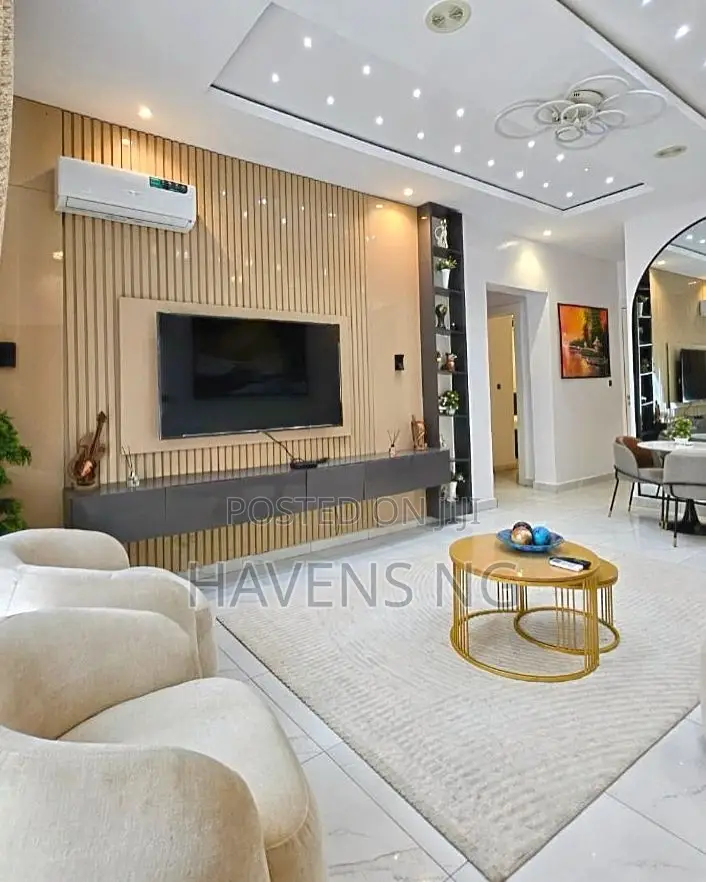 Modern 2-Bedroom Apartment With Ps5 and Top-Notch Amenities