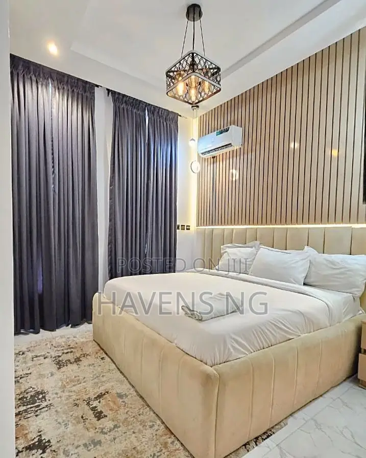 Modern 2-Bedroom Apartment With Ps5 and Top-Notch Amenities