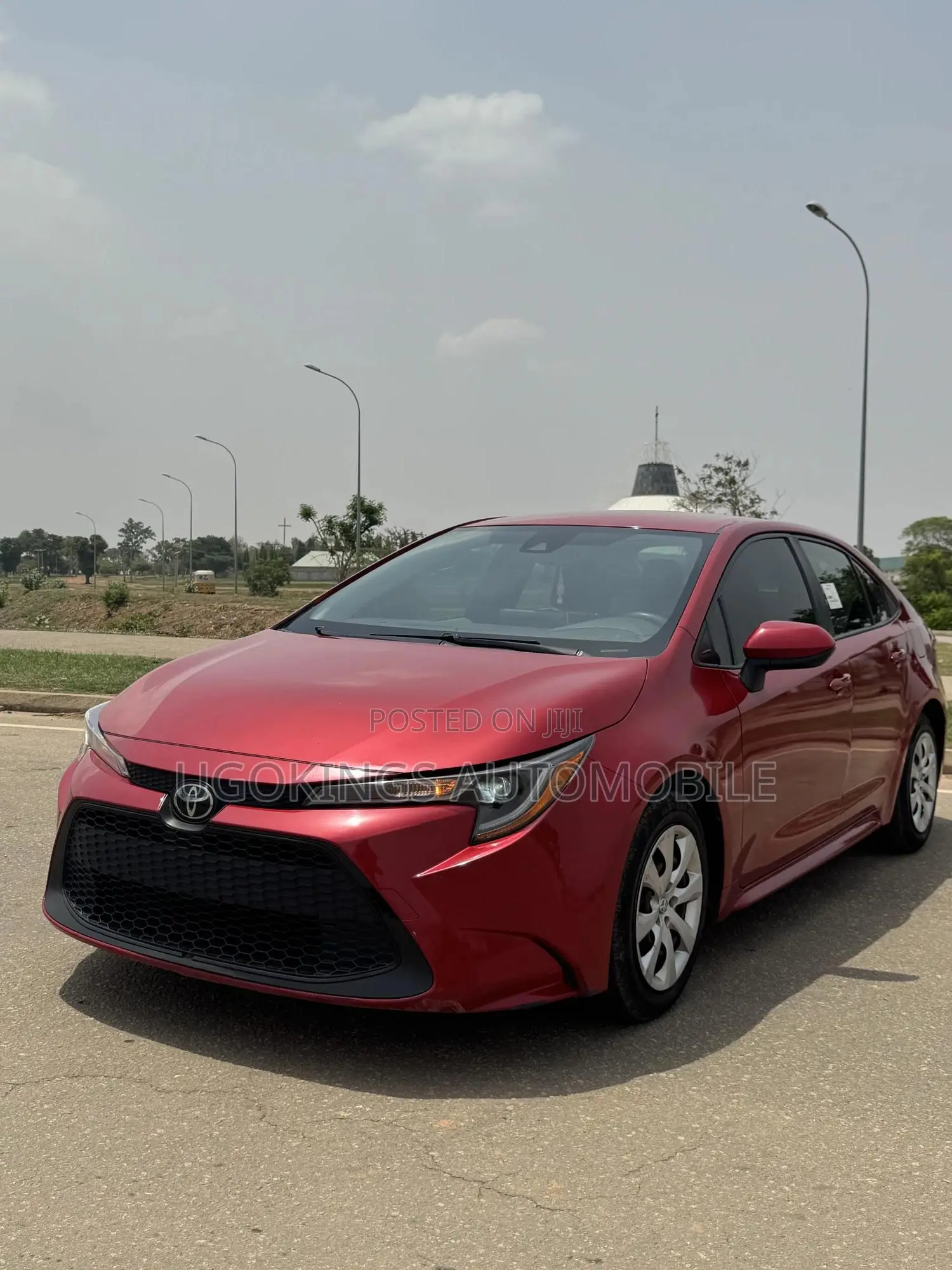 Toyota Corolla LE 2021 Red