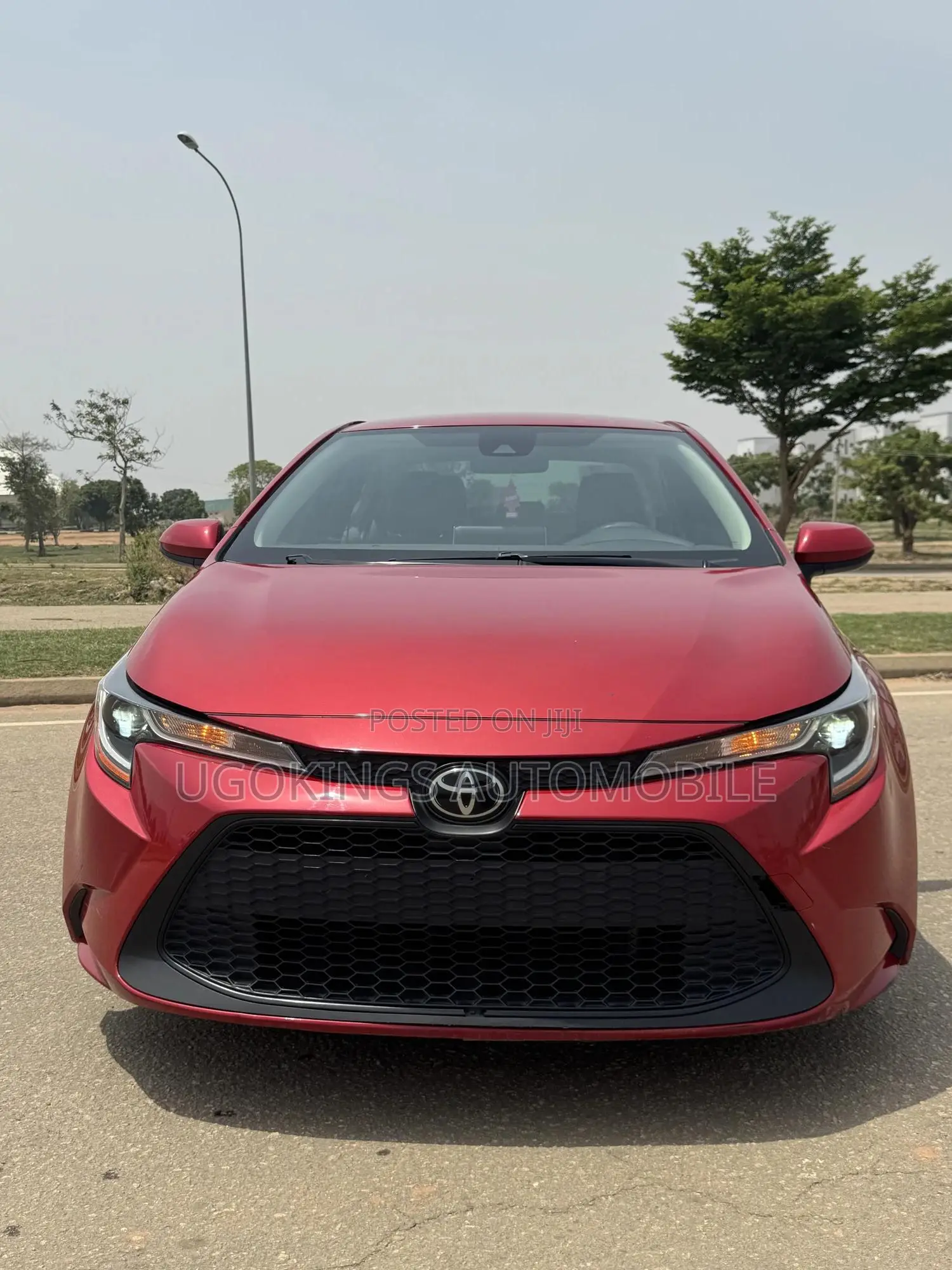 Toyota Corolla LE 2021 Red