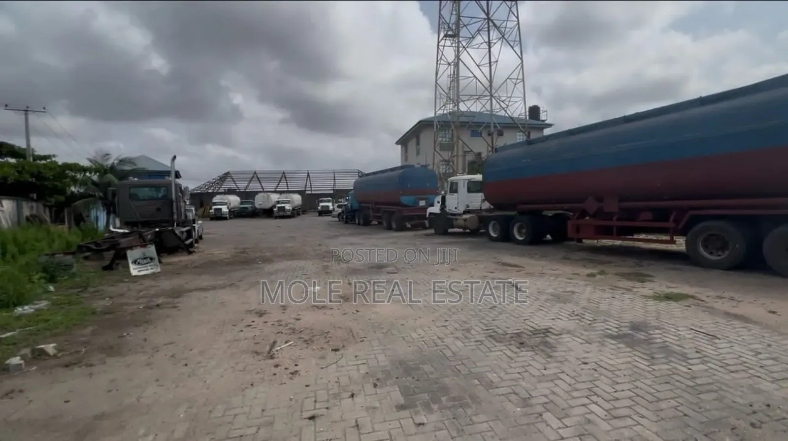 7,958.27 SQM Double Bay Warehouse Apple Junt. Amuwo Odofins