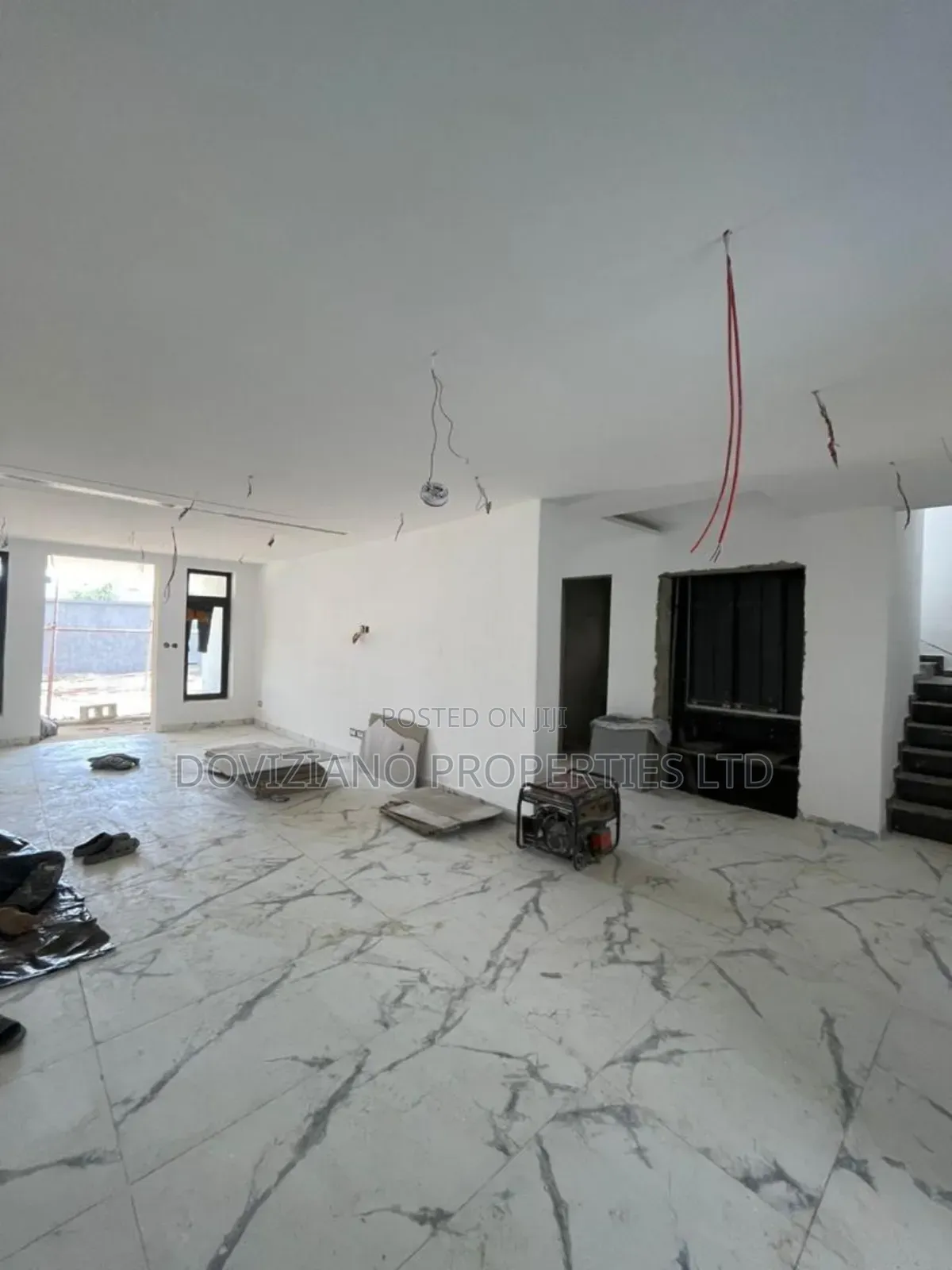 Furnished 6bdrm Duplex in Banana Island for sale