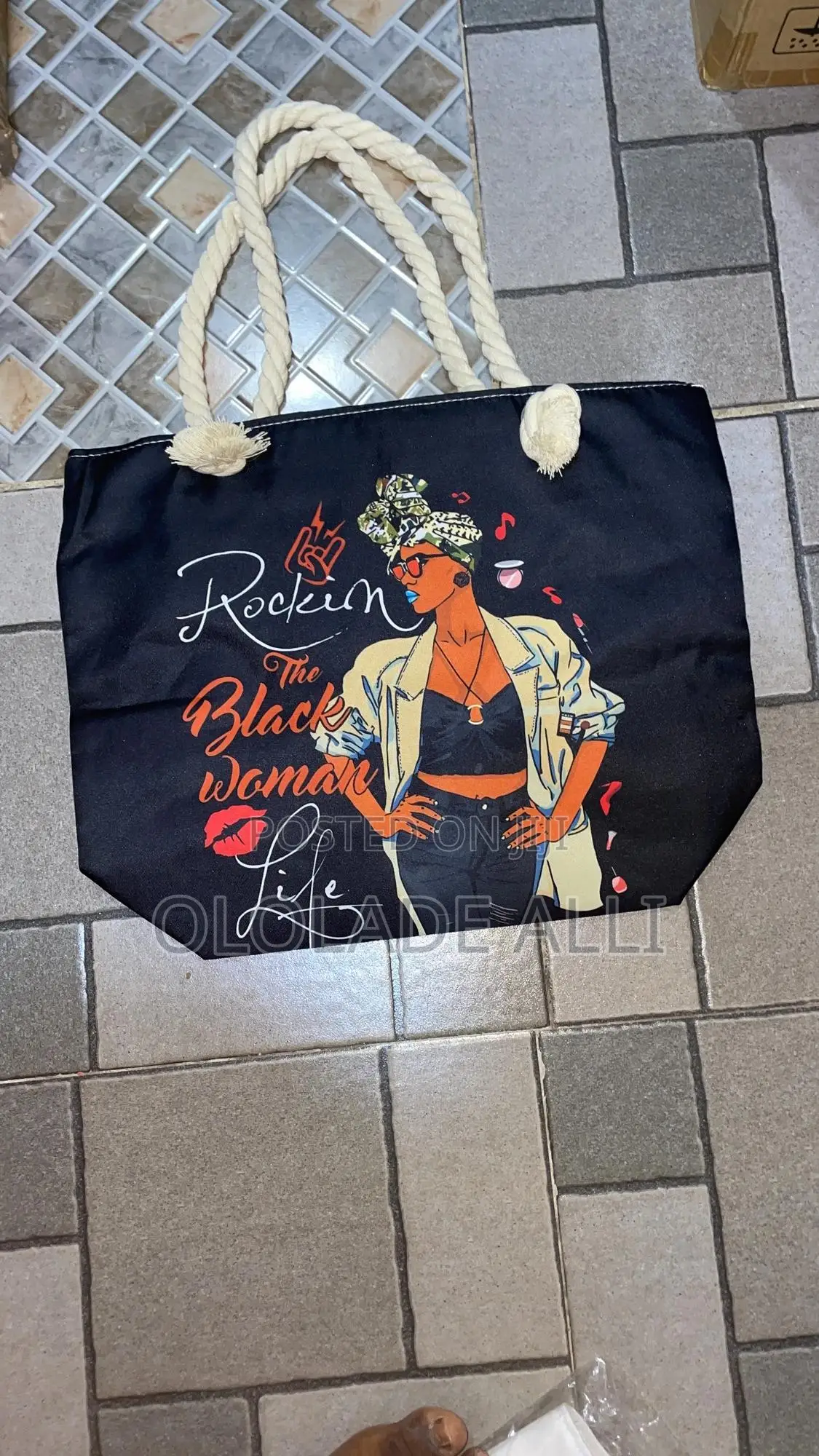 Tote Bag With Zip