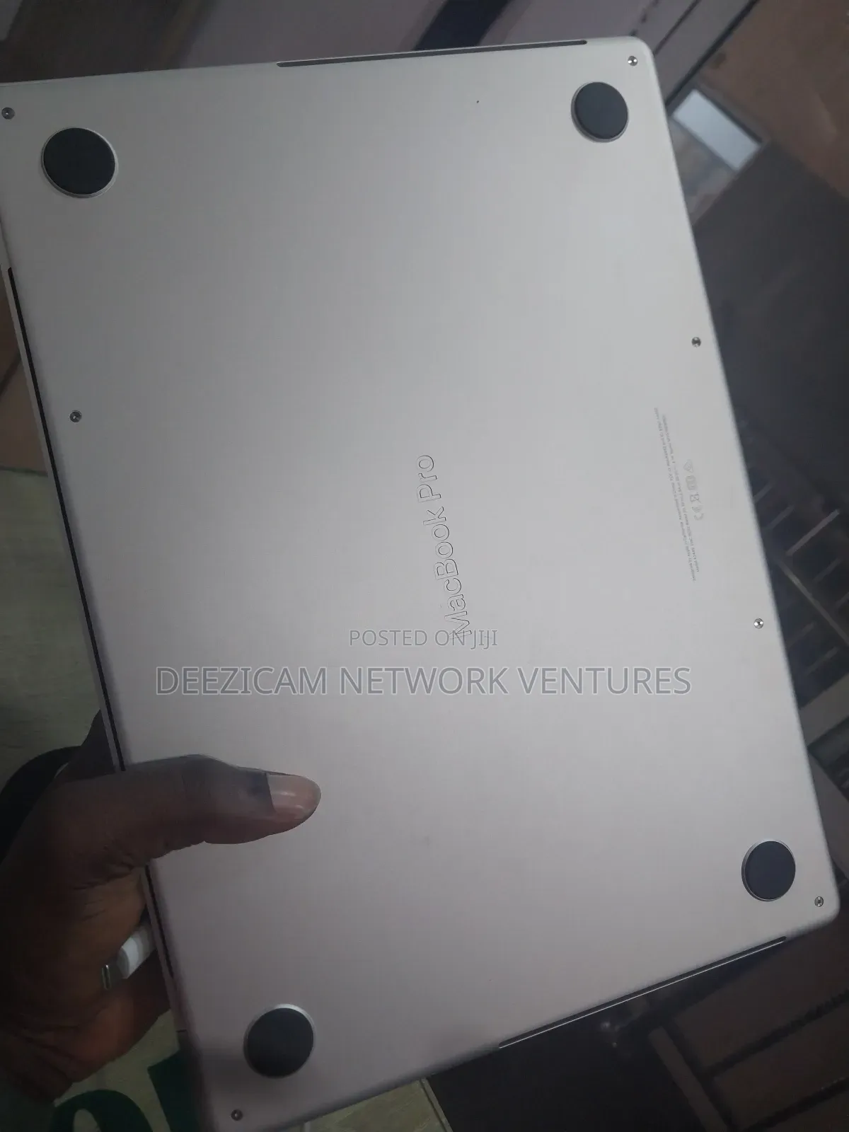 Laptop Apple MacBook Pro 2021 M1 32GB Apple M1 Pro SSD 512GB