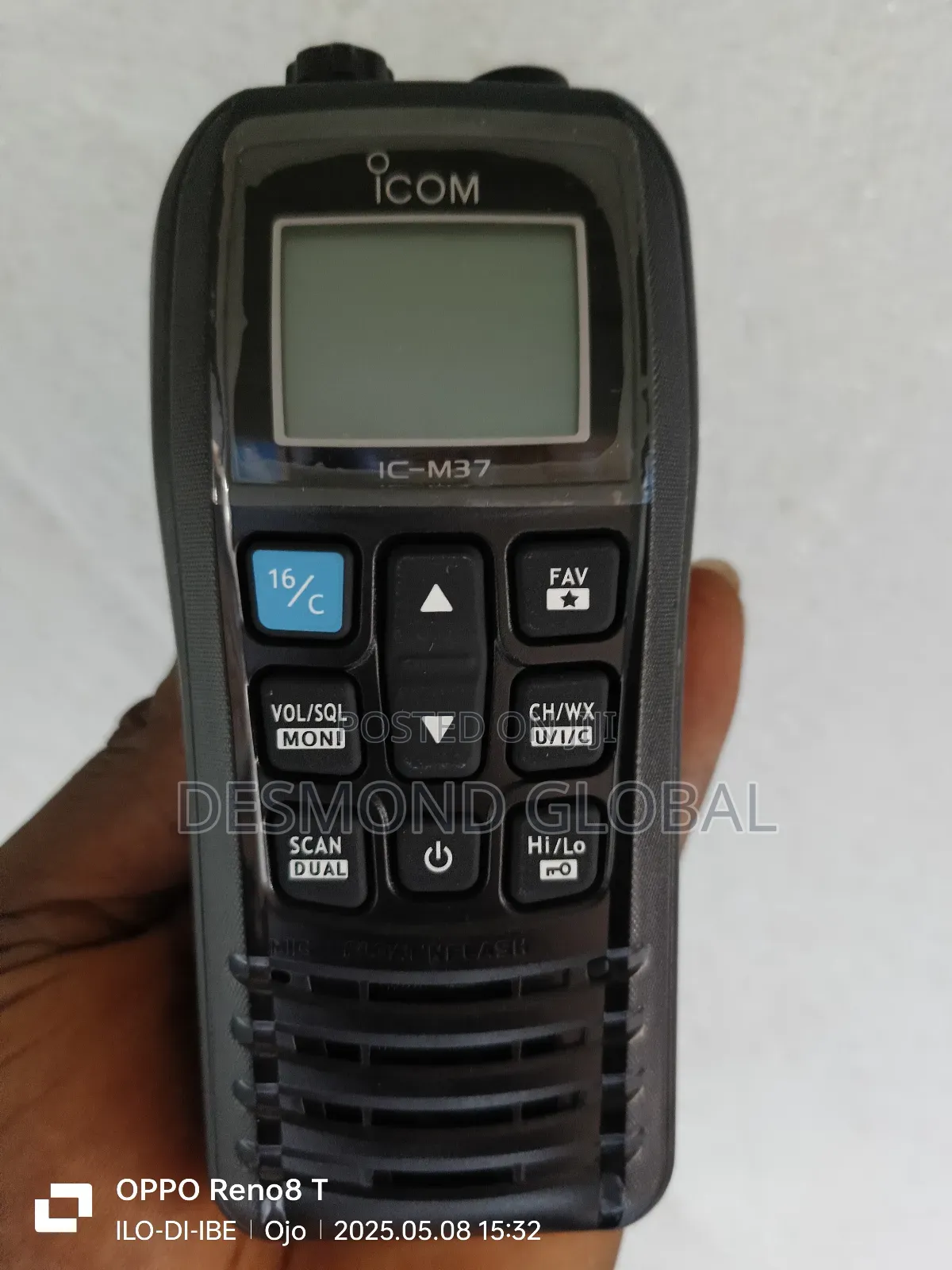 VHF Marine Transceiver , Ic -M37