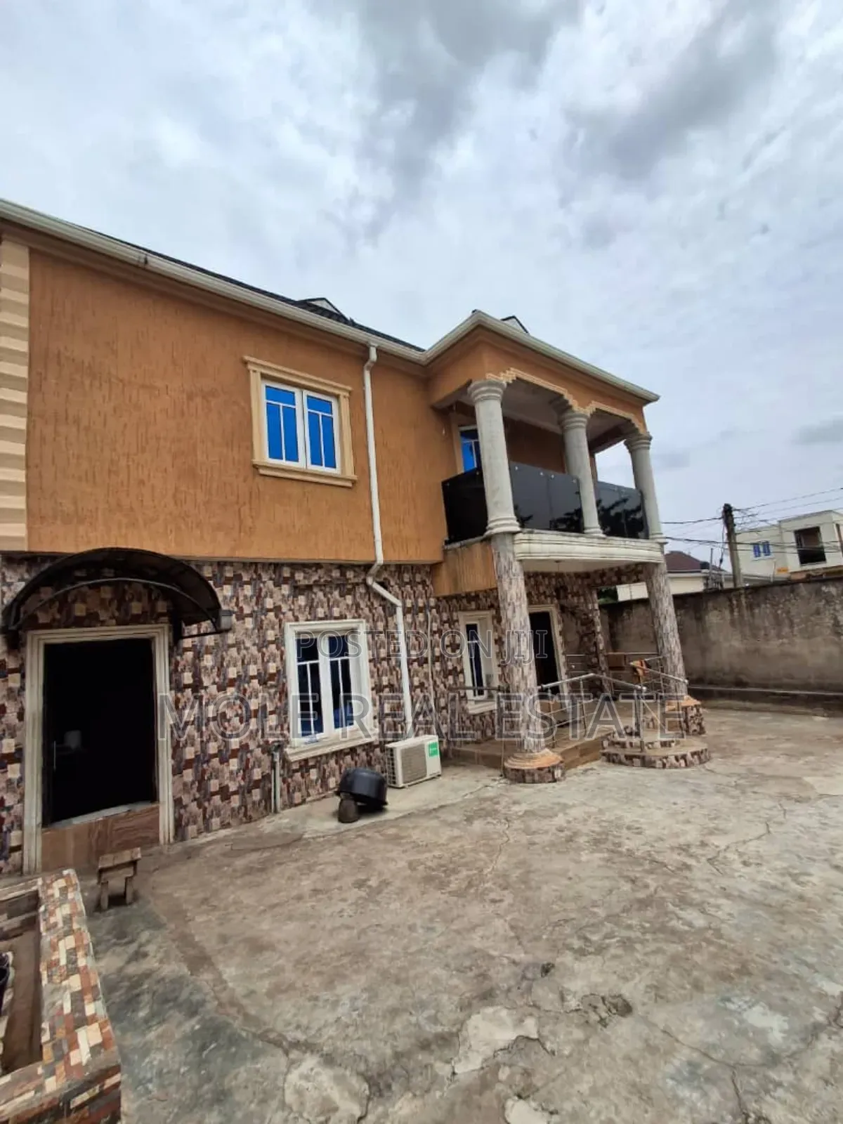 Furnished 4bdrm Duplex in Agege for sale